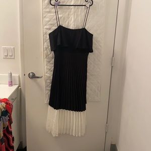 Stunning black and white Adrianne Maddox dress